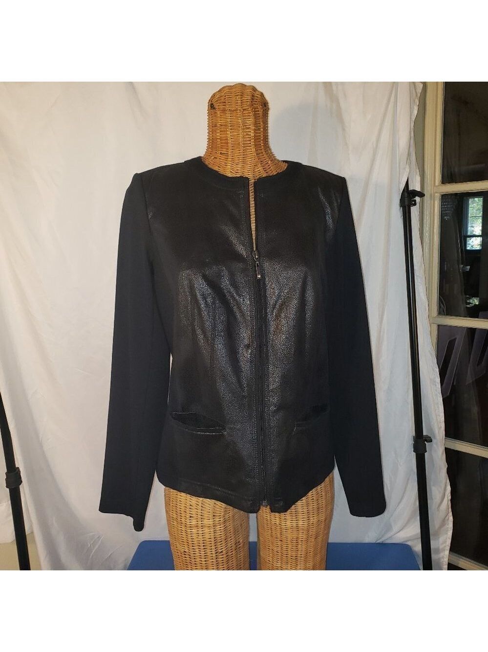 Ladies Vintage NORTHERN REFLECTIONS Faux Leather Jacket in Black - S